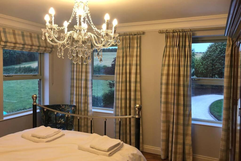 Ballyheifer House - A Beautiful 5 Bedroom Home. Magherafelt Εξωτερικό φωτογραφία