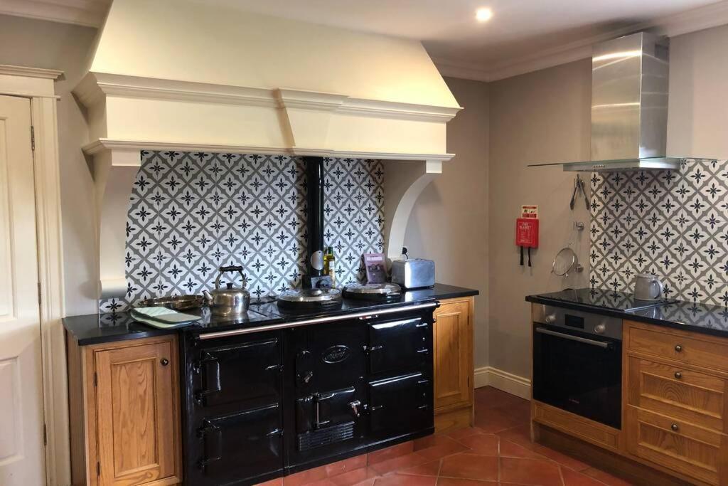 Ballyheifer House - A Beautiful 5 Bedroom Home. Magherafelt Εξωτερικό φωτογραφία